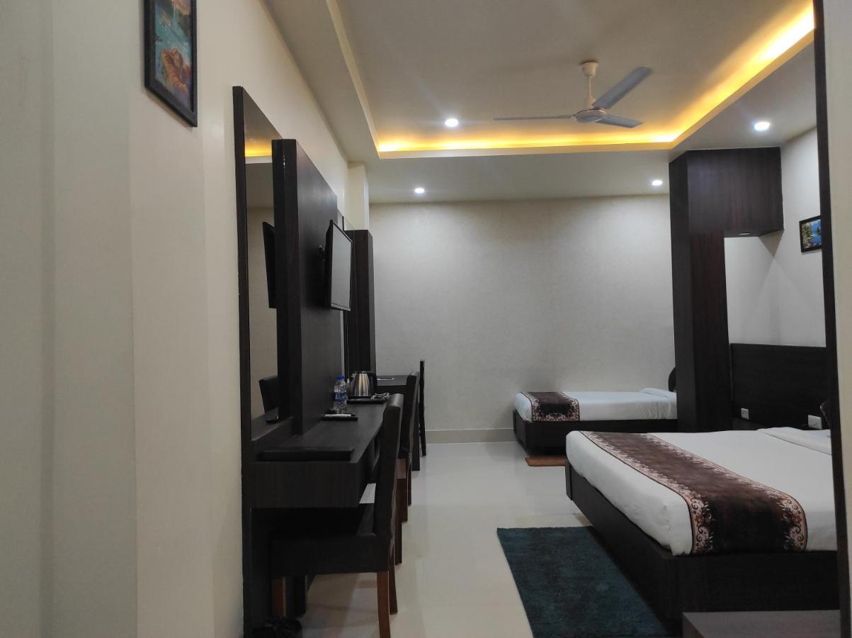 Hotel Paradise - Biswanath Chariali Bishnath Exterior foto